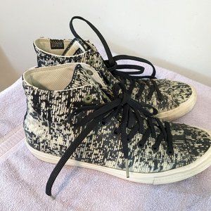 Men's 11.5 Chuck Taylor ll